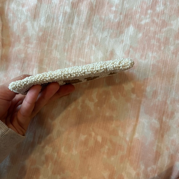 YALL beaded pouch - Picture 6 of 6